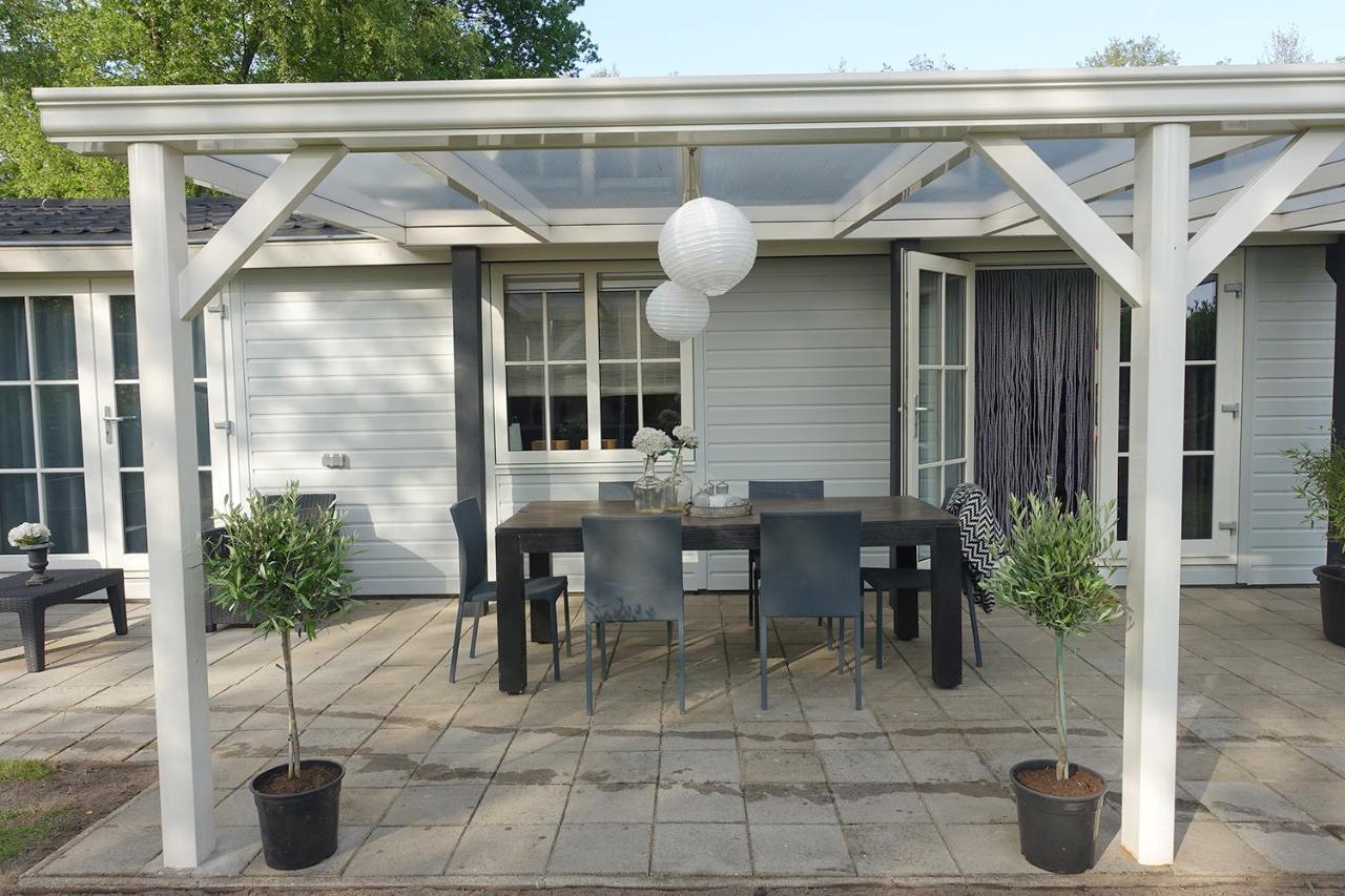 Vechtdalchalet De Berk, 5 Sterrenpark Capfun Stoetenslagh Rheezerveen Eksteriør bilde